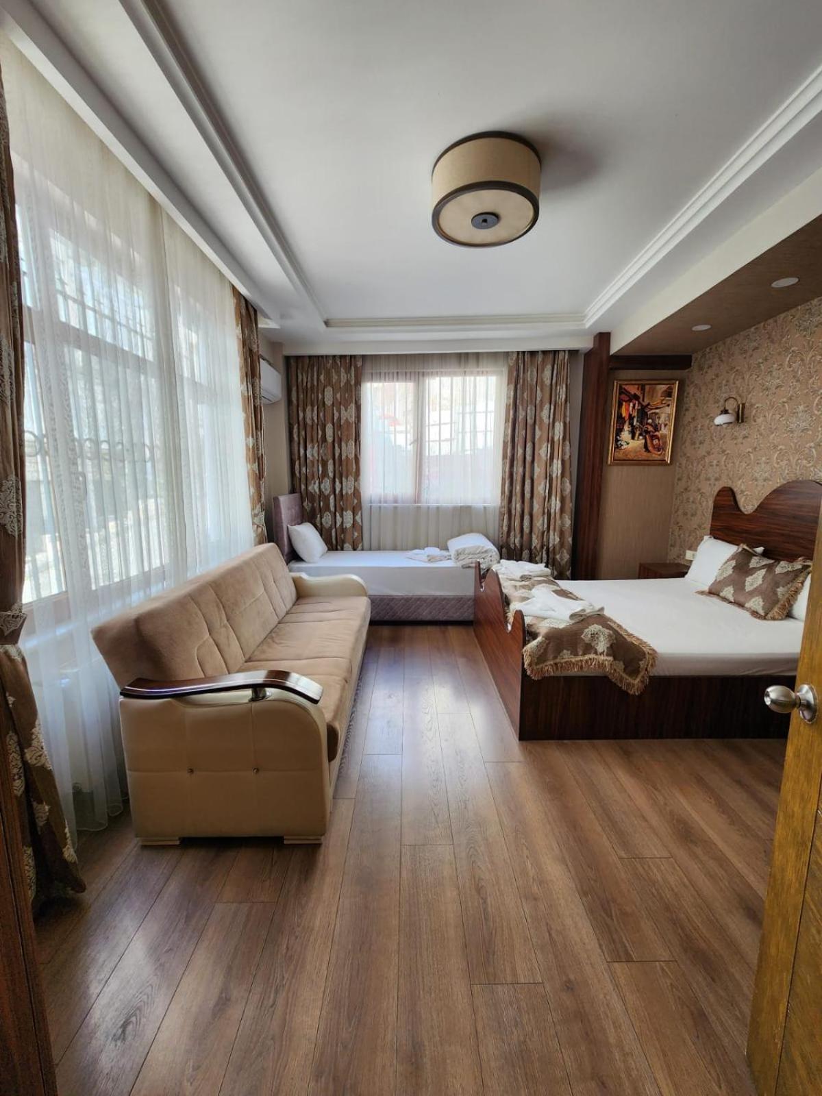 Capricorn By Otantik Suites Istambul Exterior foto